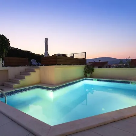 Lipovac Вилла *