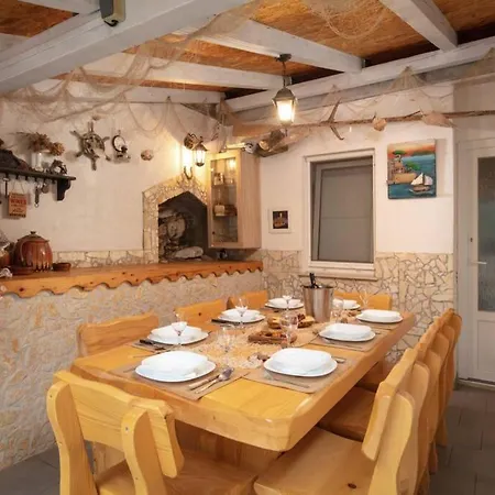 Villa Lipovac