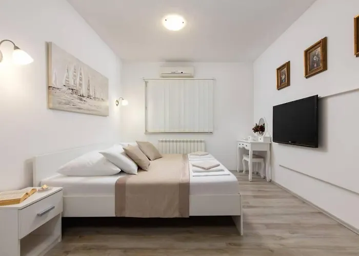 Villa Lipovac Trogir